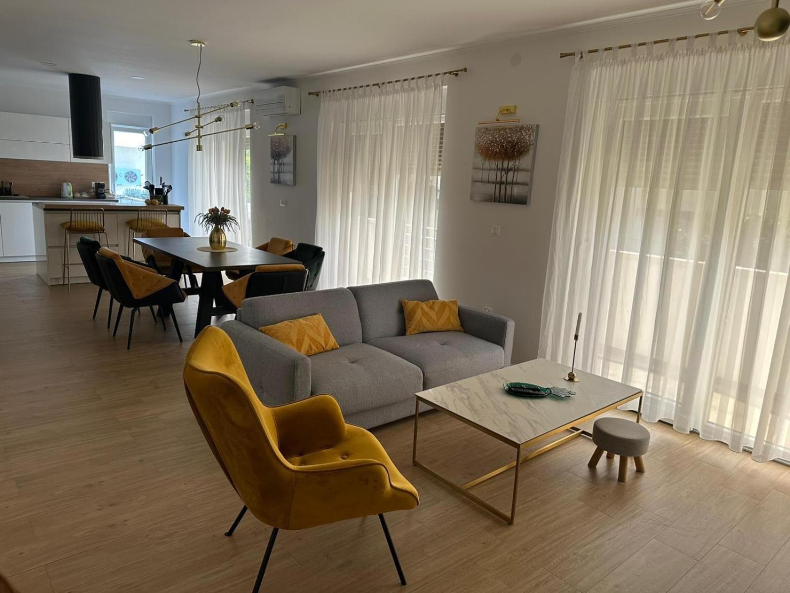 Apartment & Room Ileana Split Buitenkant foto